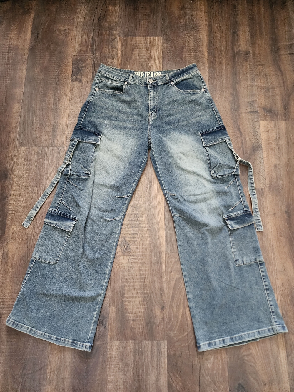 VIP Denim Jeans in Faded Wide Legs